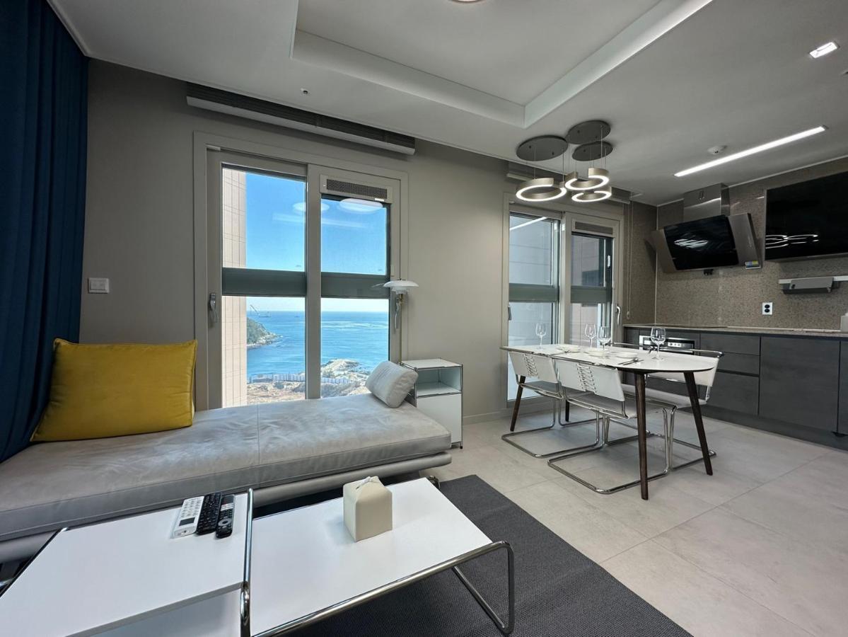 Y Collection By Uh Flat Osiria Aparthotel Μπουσάν Εξωτερικό φωτογραφία