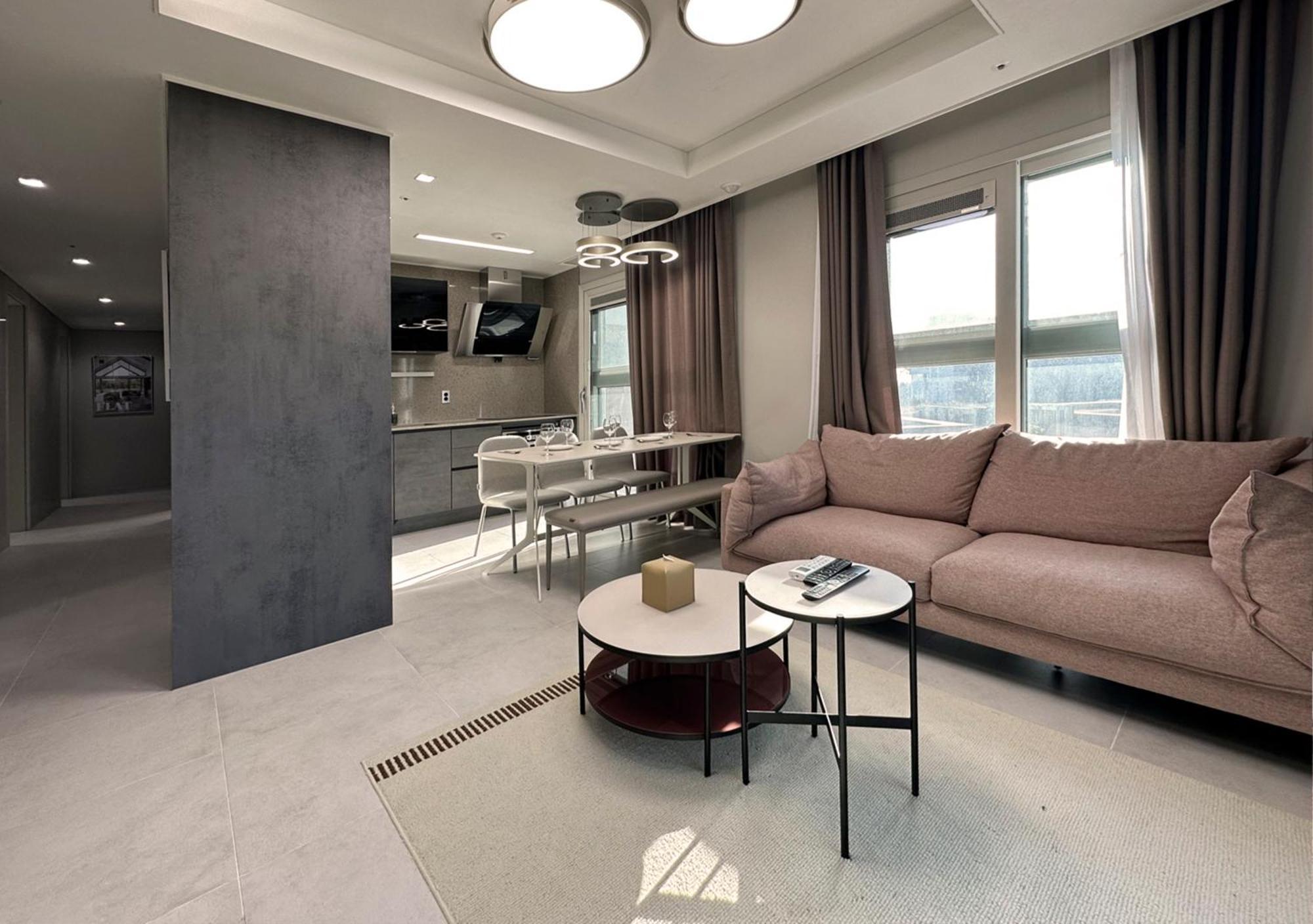 Y Collection By Uh Flat Osiria Aparthotel Μπουσάν Εξωτερικό φωτογραφία