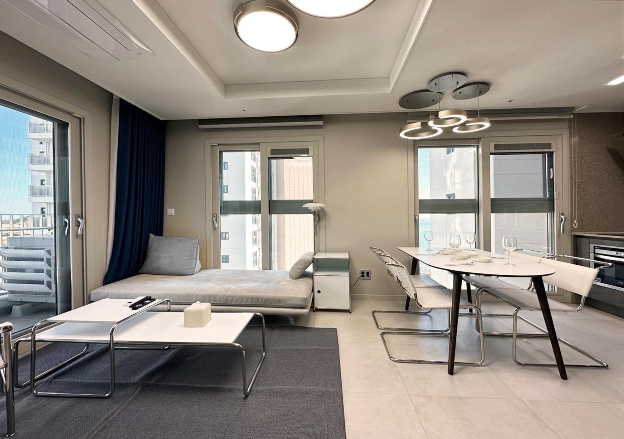 Y Collection By Uh Flat Osiria Aparthotel Μπουσάν Εξωτερικό φωτογραφία